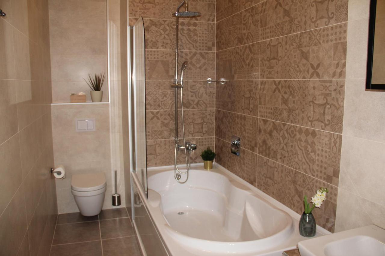 Urban Lodge Belgrade Extérieur photo