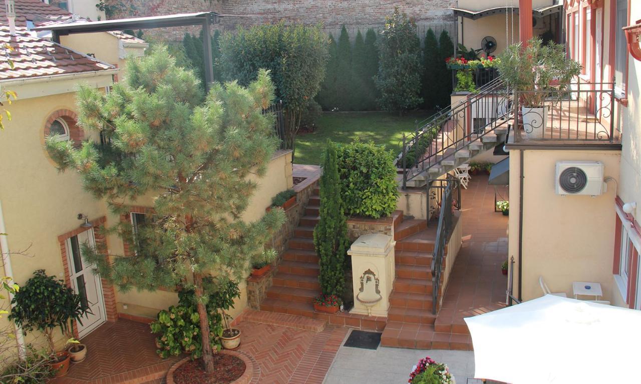 Urban Lodge Belgrade Extérieur photo