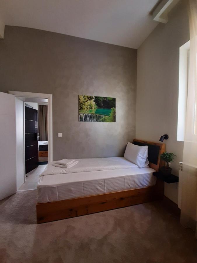 Urban Lodge Belgrade Extérieur photo