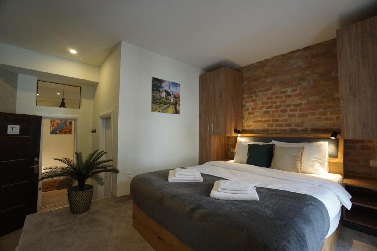 Urban Lodge Belgrade Extérieur photo