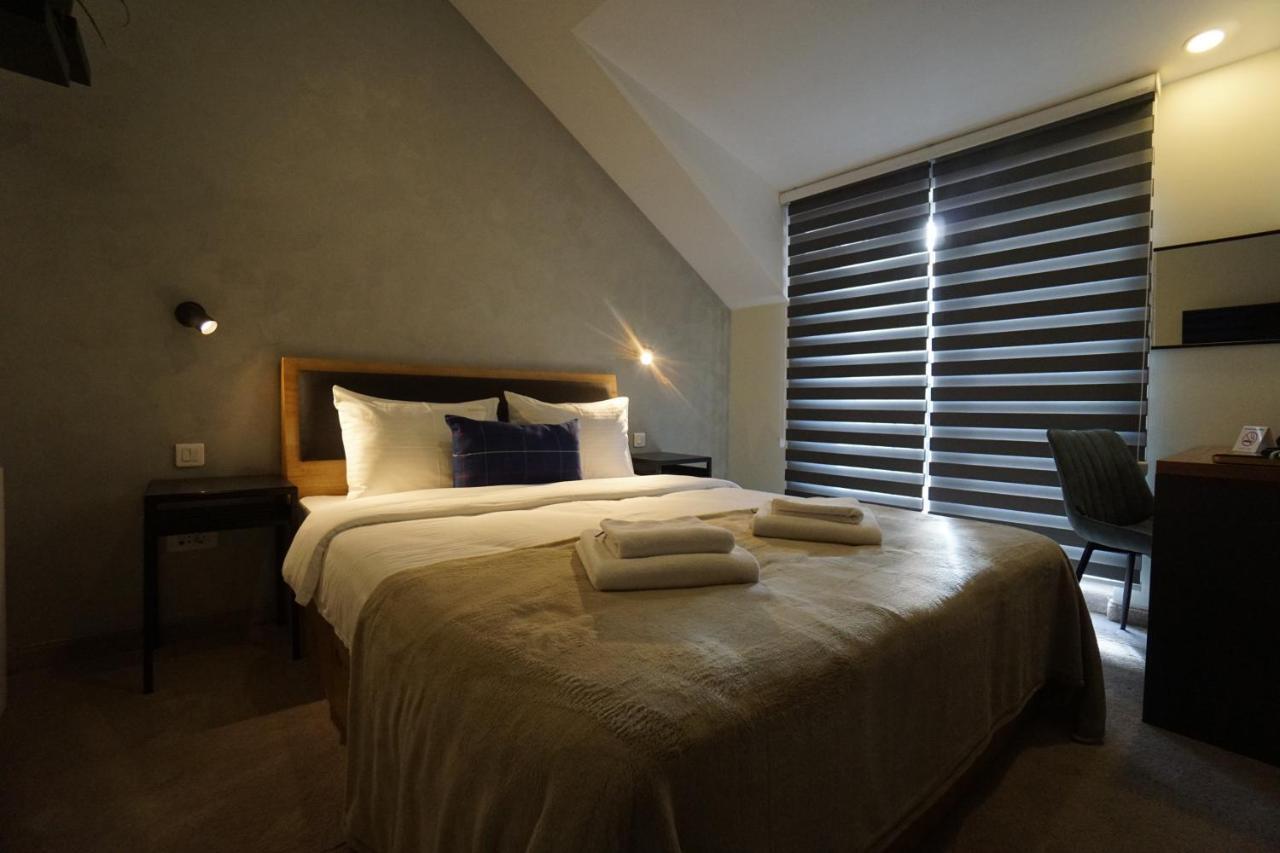 Urban Lodge Belgrade Extérieur photo